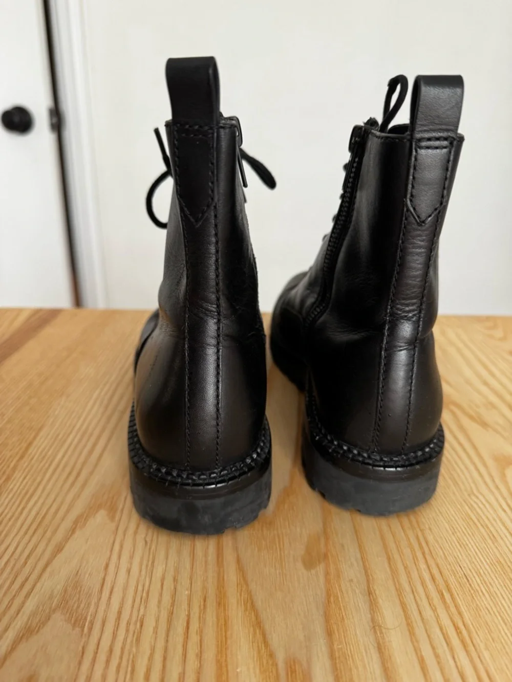 Vince Cabrera Lug Sole Leather Lace-Up Boots - Picture 7 of 11